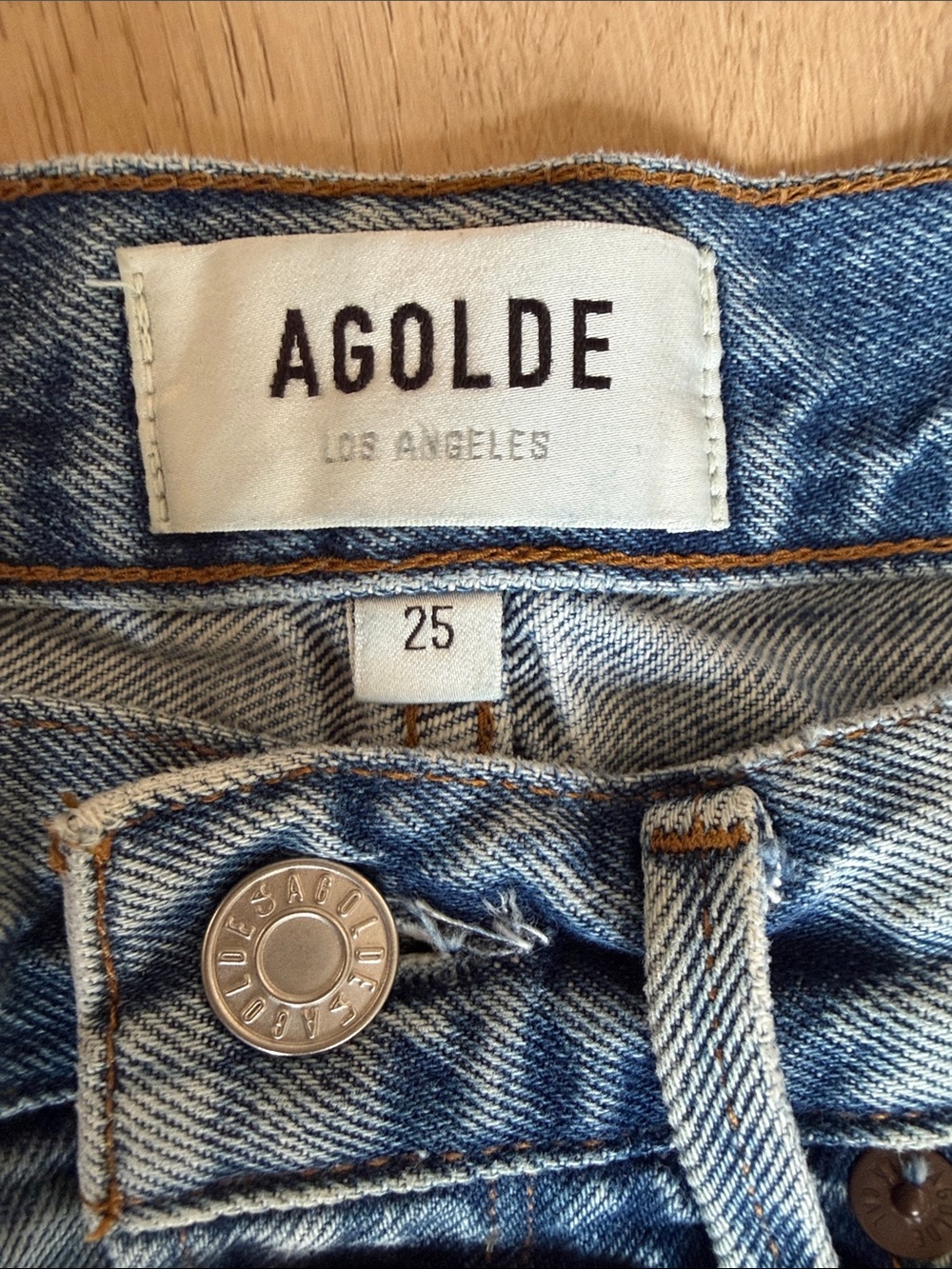 Agolde high rise medium Blue Jaden Distressed Denim Cutoff Shorts size 25 - Picture 13 of 16